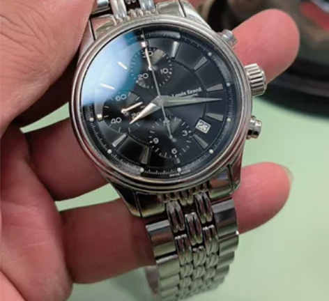 ?Louis Erard诺时复古计时码表，...