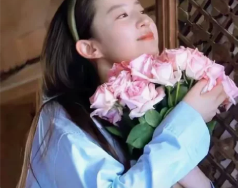 服装效果图代画 AI/ps/ 款式图按难易...