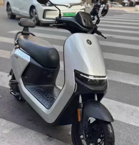 九号n85c跑了3800公里很新车子app...