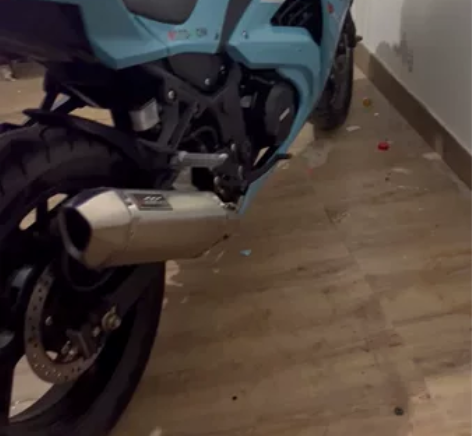 准新车个人，小忍者V6，个人自用 电喷发动...