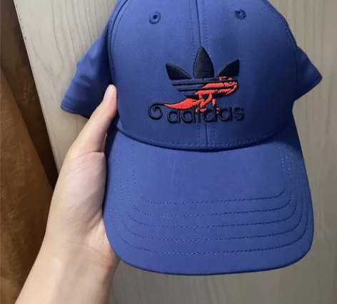 阿迪达斯adidas藏蓝色 棒球帽 撞色拼...