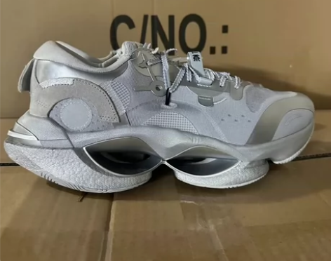 【门店撤柜】特步男鞋休闲鞋炫酷机甲潮流鞋增...