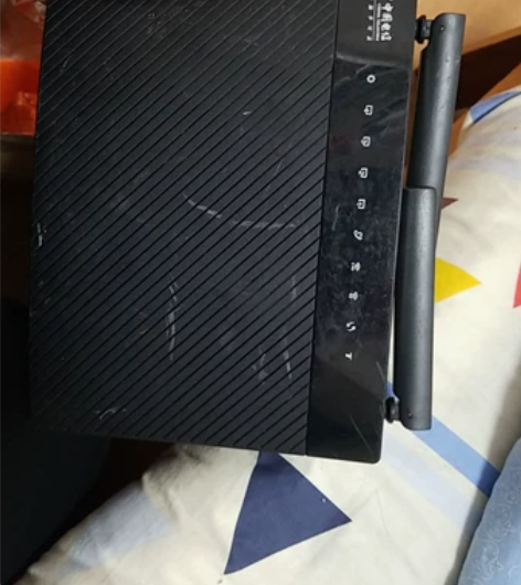 好的的腾达ac9的路由器，已经解除限速限制...