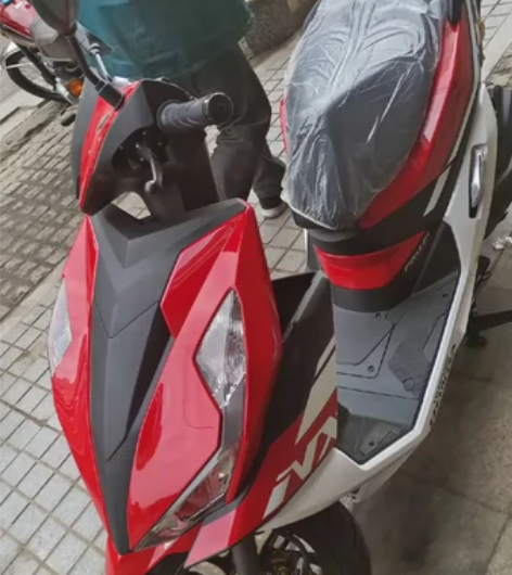 出售本田踏板摩托车一辆nx125，刚买三个...