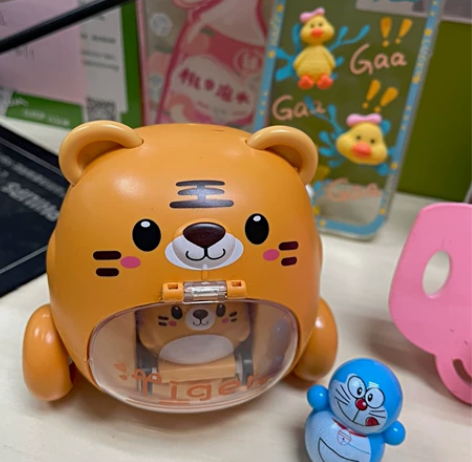 抖音同款儿童卡通萌宠弹射车子母惯性车女孩益...