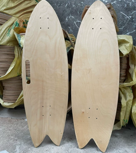 十几年的老滑板工厂开仓清库存，全新滑板陆地...