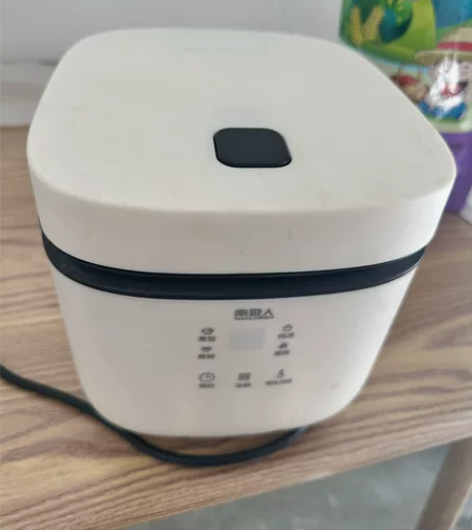 南极人单人，宿舍用电饭煲，99新几乎没用过...