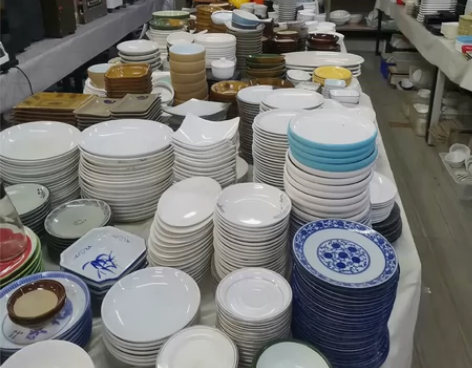 二手碗、盘子、碟子转卖，看上的请联系#盖碗...