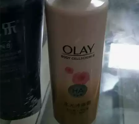 采乐去屑洗发水~玉兰油水光沐浴露，假一赔十...