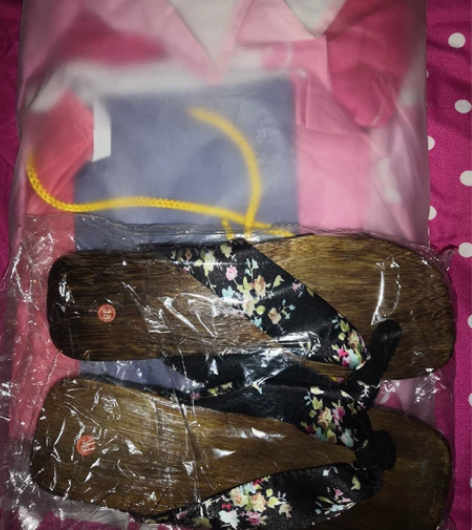 （过年才回家，接受的拍）三町目和泉纱雾和服...