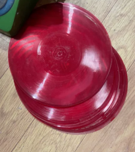 老胶片中华唱片15张，15张每张3元。品相...