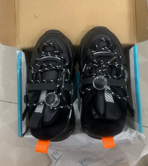 马克吐温儿童品牌鞋，28码，全新。加绒，7...