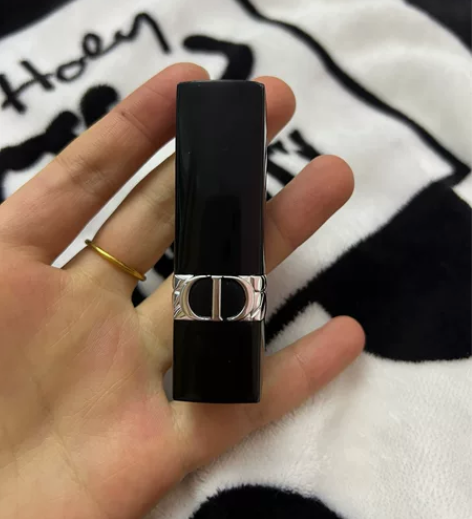 迪奥860色号，只用了不到三分之一。 二手...