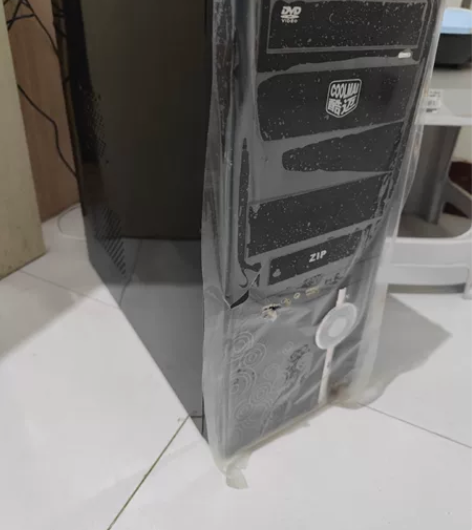 台式机主机，英特尔i7 7700（四核心八...