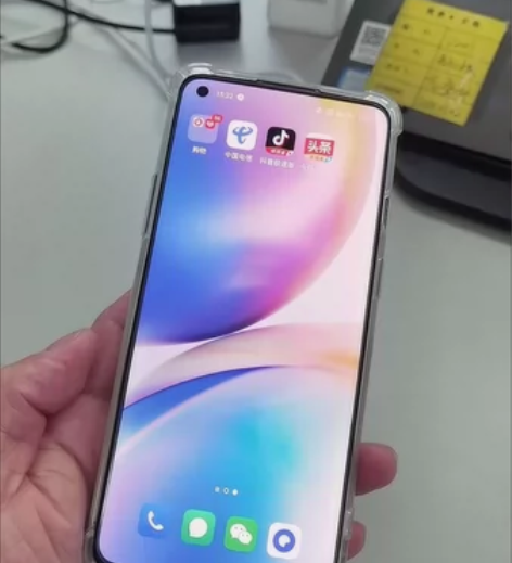 ?1+8 12+256定位八五成新不接受砍...
