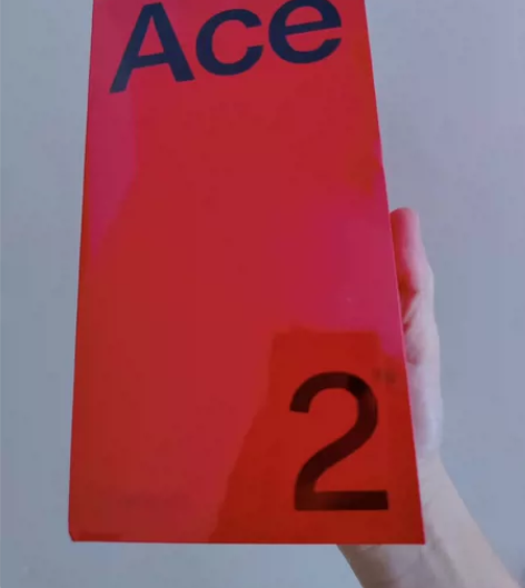 一加 Ace 2pro  钛空灰， 运行 ...