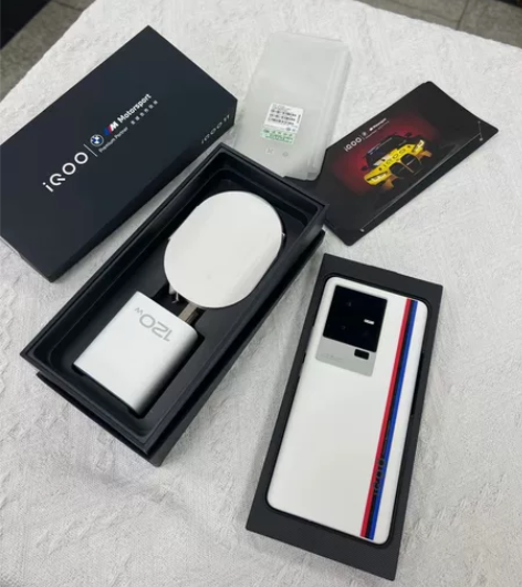 【国货之光】vivo IQOO11  赛道...