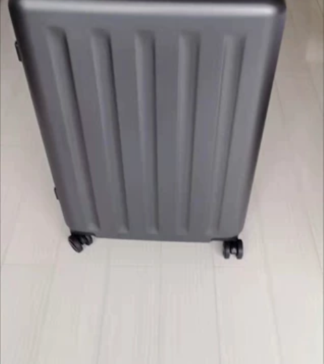 赔钱低价甩卖】全新原装有吊牌小米90分20...