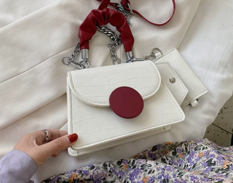 ?优尚 女士包 感兴趣的话点“我想要”和我...