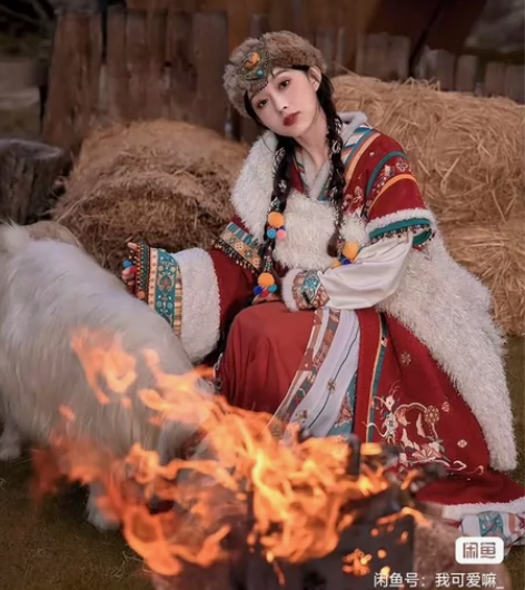 【现货的毛领】七月夕汉服 乌日娜 玄女 交...