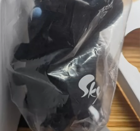 冥龙钥匙扣带盒塑封未拆 徽章效果：给冥龙带...