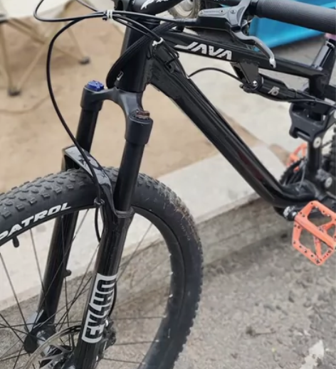 java软尾，a5后胆润到起飞 整车刚买五...