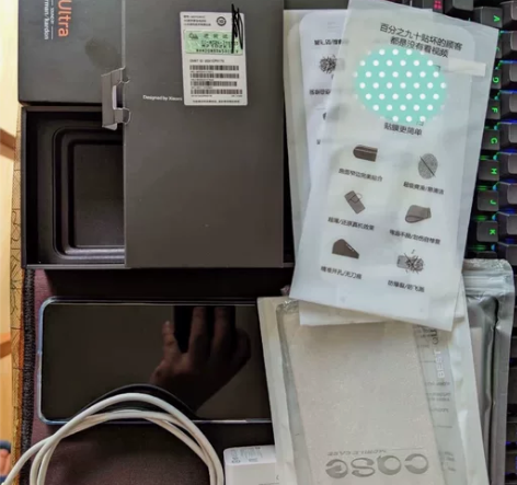 小米11Ultra黑色512G顶配，屏幕、...