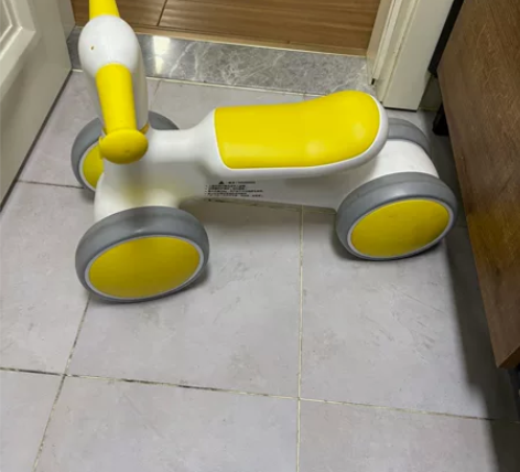 米家平衡车，249在米家上买的，宝宝大了不...