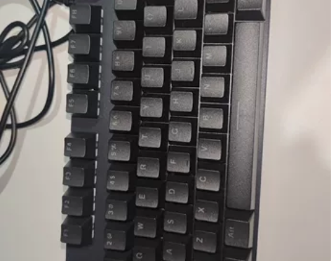 雷柏V500PRO机械键盘 出黑色的雷柏V...