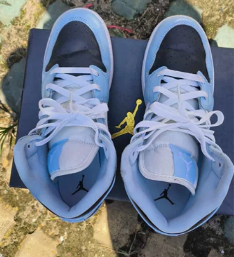 【断舍离】正品耐克乔丹男童高帮板鞋，40码...