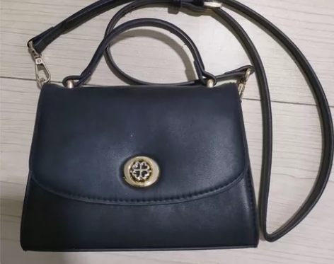 稻草人包包女士时尚百搭真皮小方包单肩包小众...