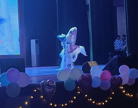 雾都大乔挚爱花嫁cos服L码全套有假毛有捧...