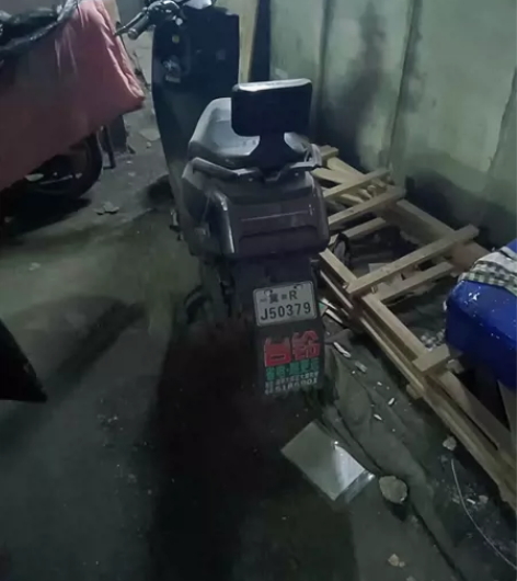 台铃电动车8 成新带电瓶，诚心出售 感兴趣...