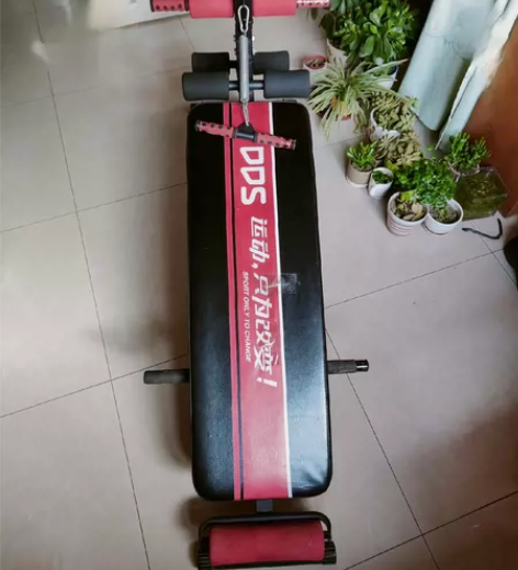 DDS仰卧起坐健身板，可以做仰卧起坐，俯卧...