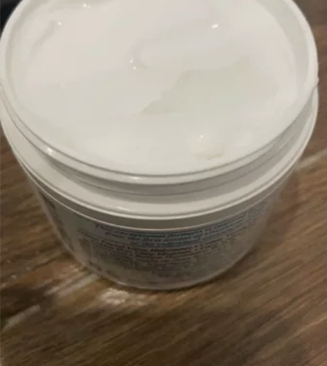 ?科颜氏高保湿霜，专柜买的，用了2次，保真...