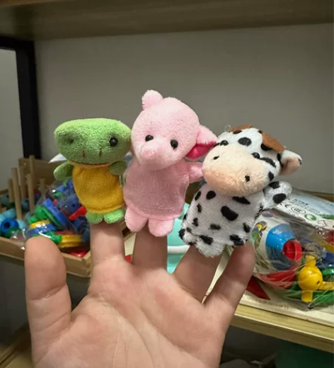 早教/托育转型。全新手指人偶余70多个。韩...