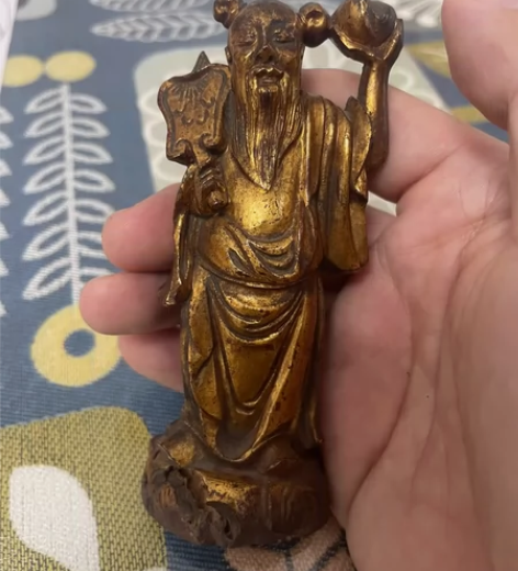 老物件老银器：小孩老花帽上拆下来的帽字一组...