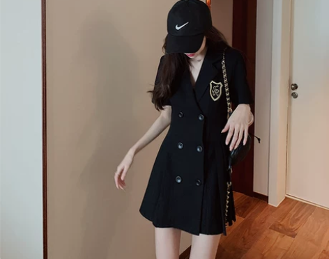 ?西装连衣裙2021新款春夏收腰显瘦气质西...