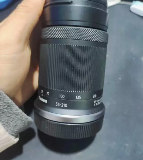 佳能rf55-210 送uv，成色95新镜...