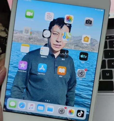 【急出！！！】包邮出自用的苹果平板mini...