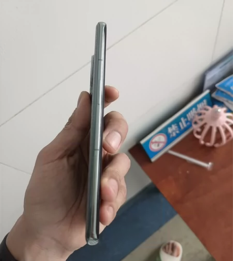 一加11 12+256的自用箱说全延保一年...