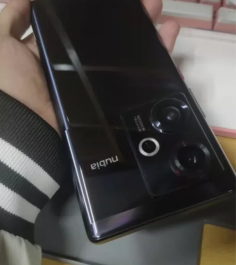努比亚Z50  12+256  无磕无碰 ...
