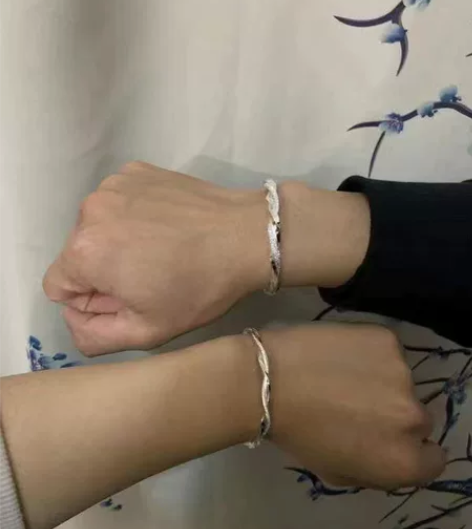 中国老字号  老凤祥 银手镯9999正品莫...