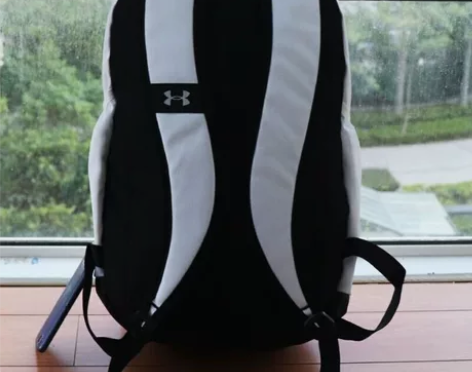 补货 初高中学生篮球书包护脊背包男女包库里...