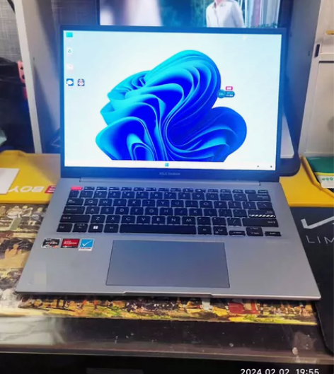 #华硕 华硕无畏pro14，六代r7，16...