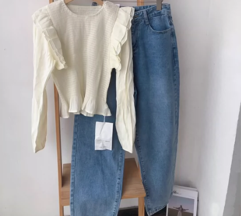 服装工作室不做了清货 褶皱设计甜辣风上衣￥...