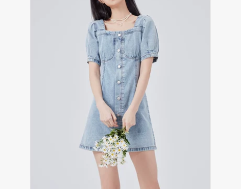 热风2021年春季新款女士方领牛仔裙F19...