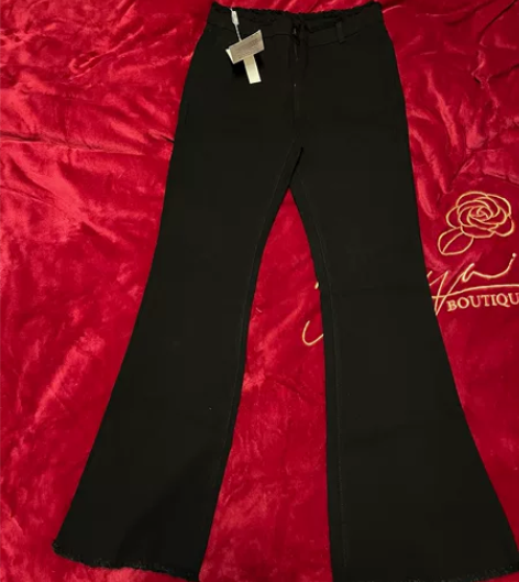 全新黑色九分喇叭裤 L码显瘦修身百搭时尚腰...