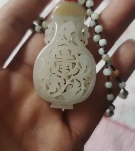所见即所得,镂空玉雕 感兴趣的话点“我想要...