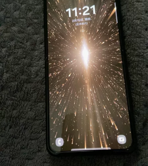 三星 zfilp3 5g 二手商品 无拆修...